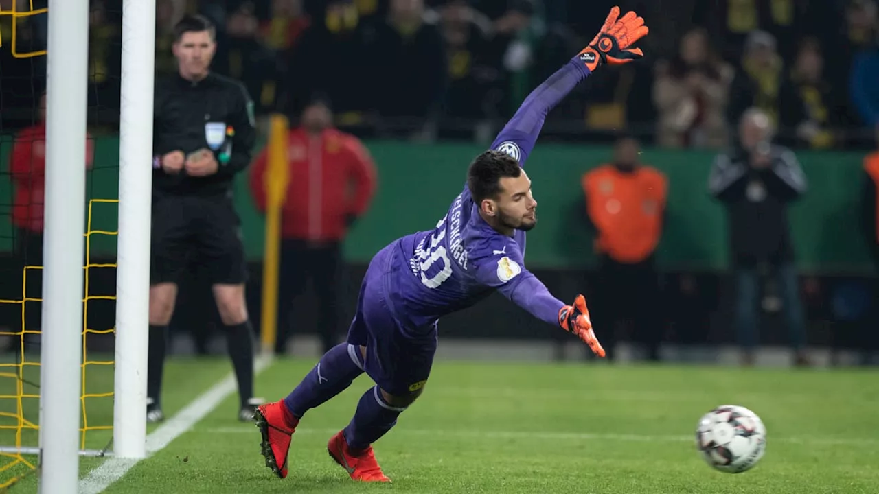 FC St. Pauli: Neuer Torhüter Eric Oelschlägel gleich auf der Bank