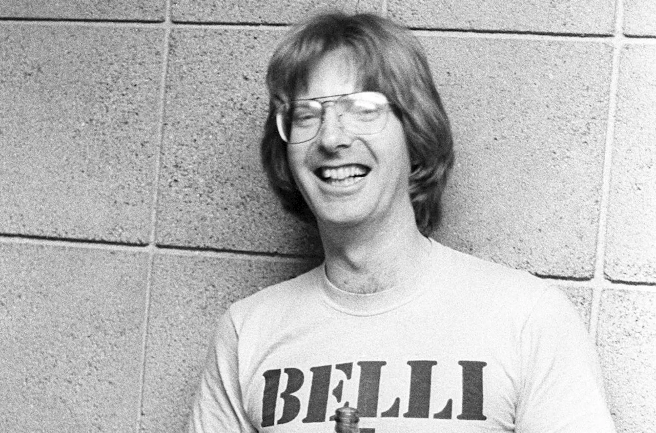 Phil Lesh, Grateful Dead Bassist, Dead at 84