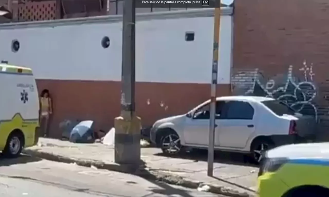 Un habitante de calle muerto y 4 heridos dejó grave accidente de tránsito en Medellín