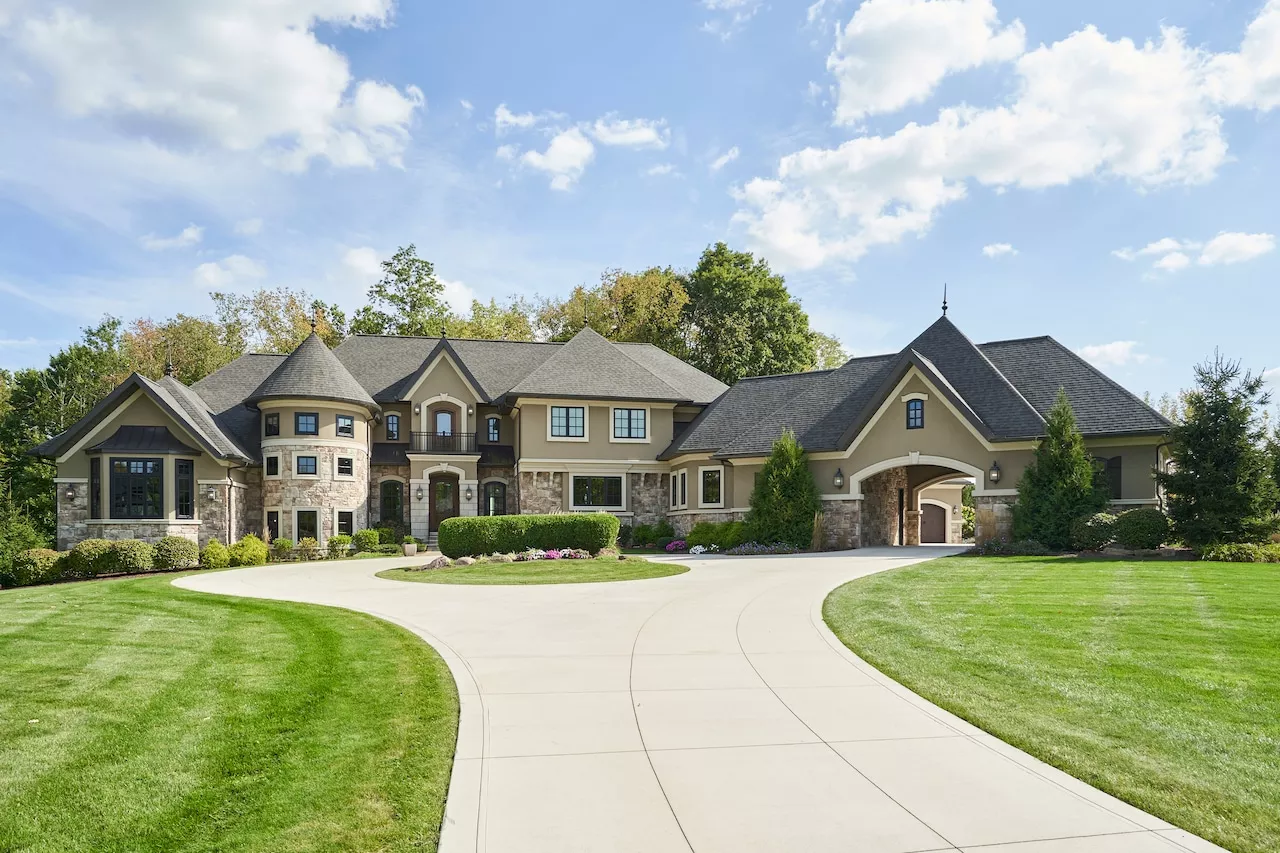 Medina County mansion offers bespoke comfort and elegance: House of the Week