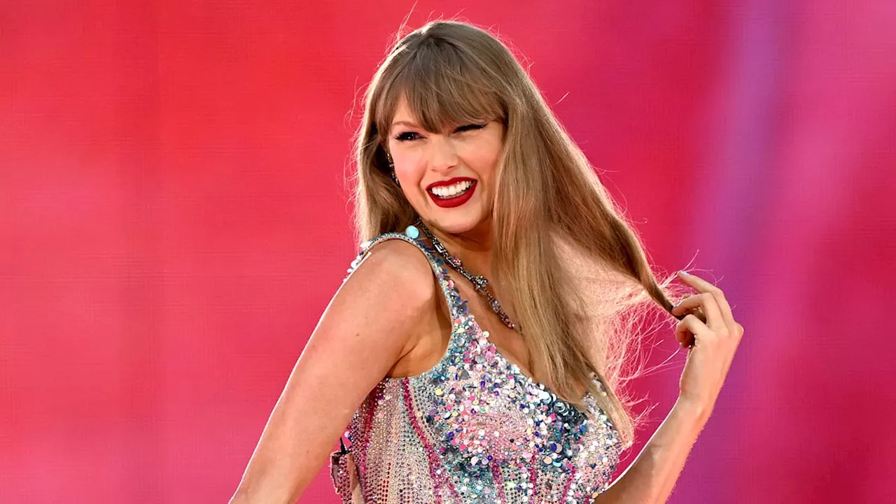 Taylor Swift fans react to giant friendship bracelet on Caesars Superdome in New Orleans