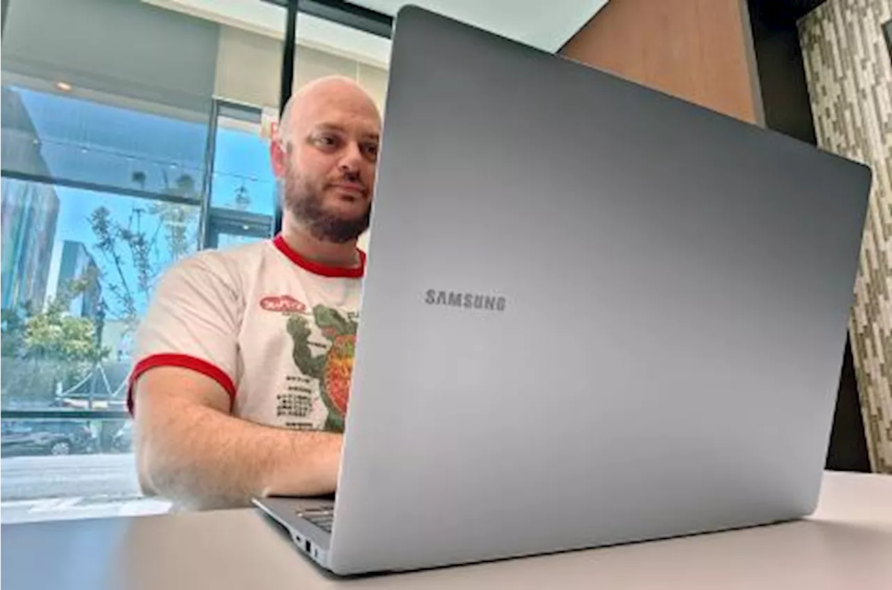 Samsung Galaxy Book4 Edge 16 Review: Biggest Snapdragon X Elite Laptop