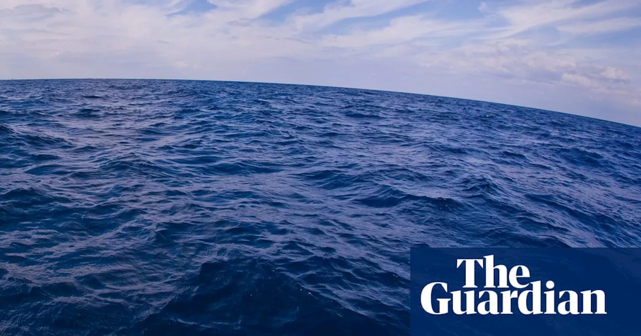 Cool surface water 2mm deep helps oceans absorb CO2, researchers find