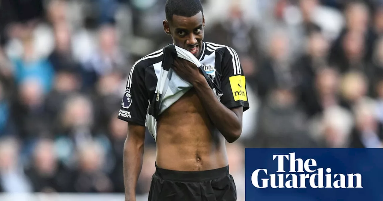 Eddie Howe tells Alexander Isak to ‘focus on football’ not a new deal