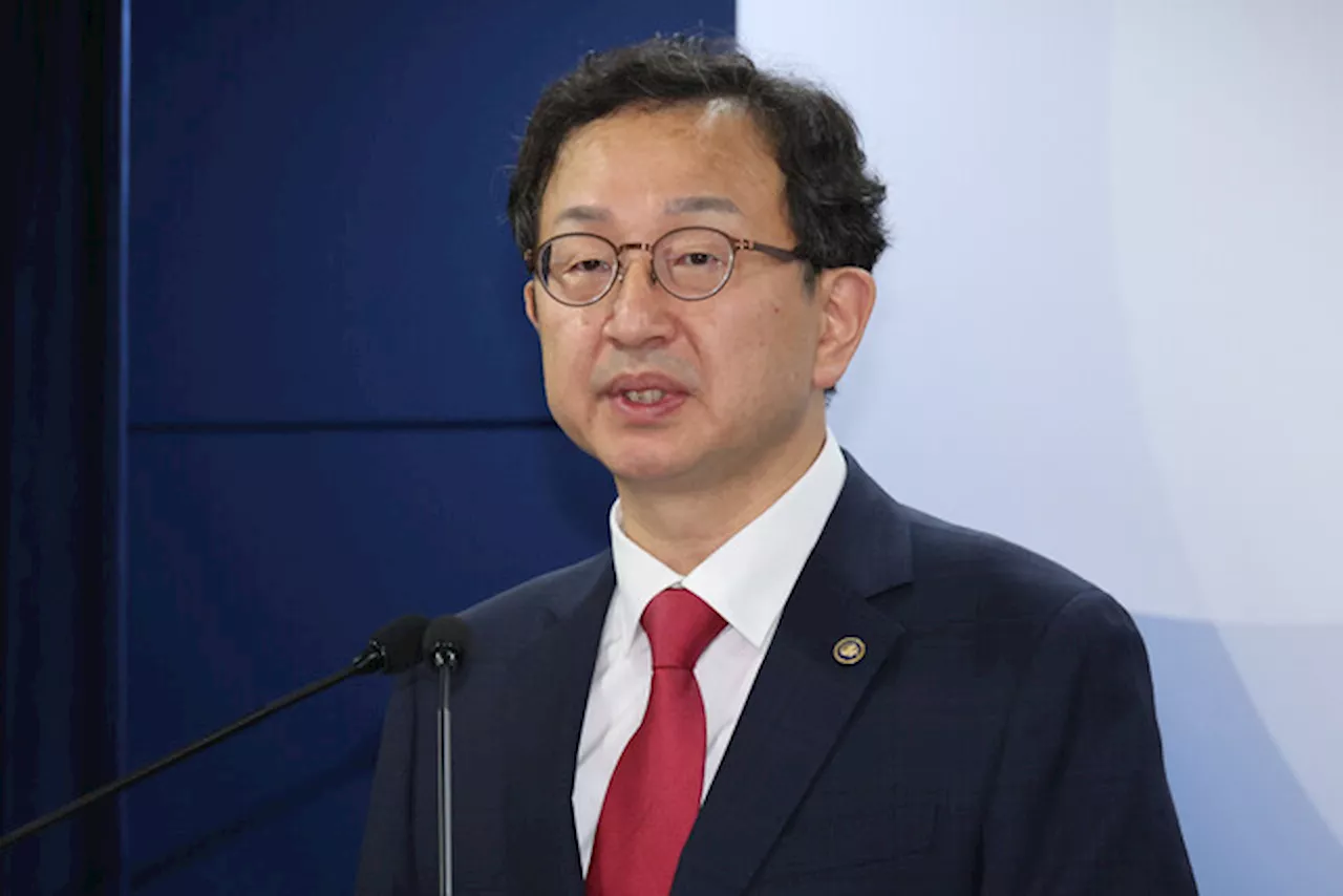권익위 정승윤, ‘숨진 김 국장 유서 봤다’더니…박원순 유서였다