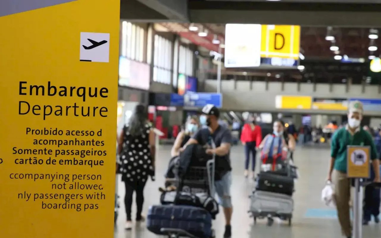 Aeroporto de Congonhas tem 25 voos cancelados devido às chuvas em SP