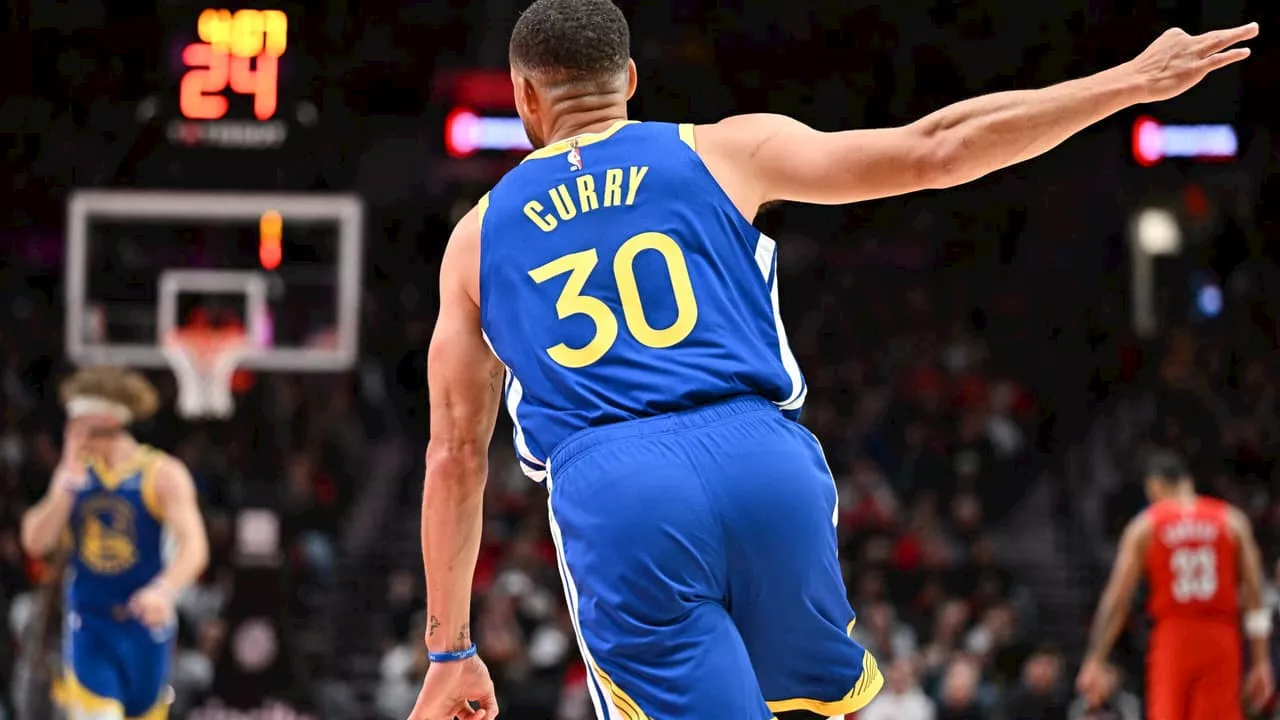 Curry vê coadjuvantes brilharem em estreia de boas notícias para o Warriors na NBA