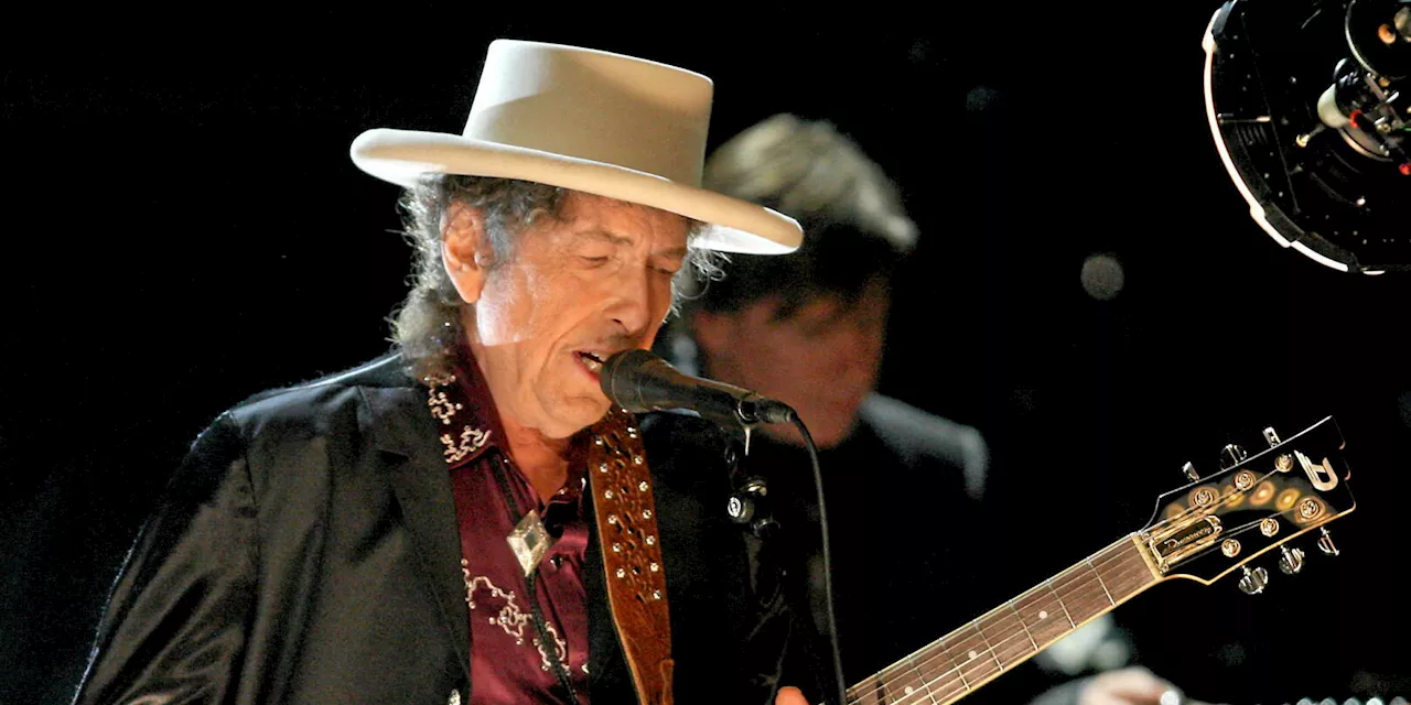 On a vu le concert de Bob Dylan à la Seine musicale, et ça décoiffe