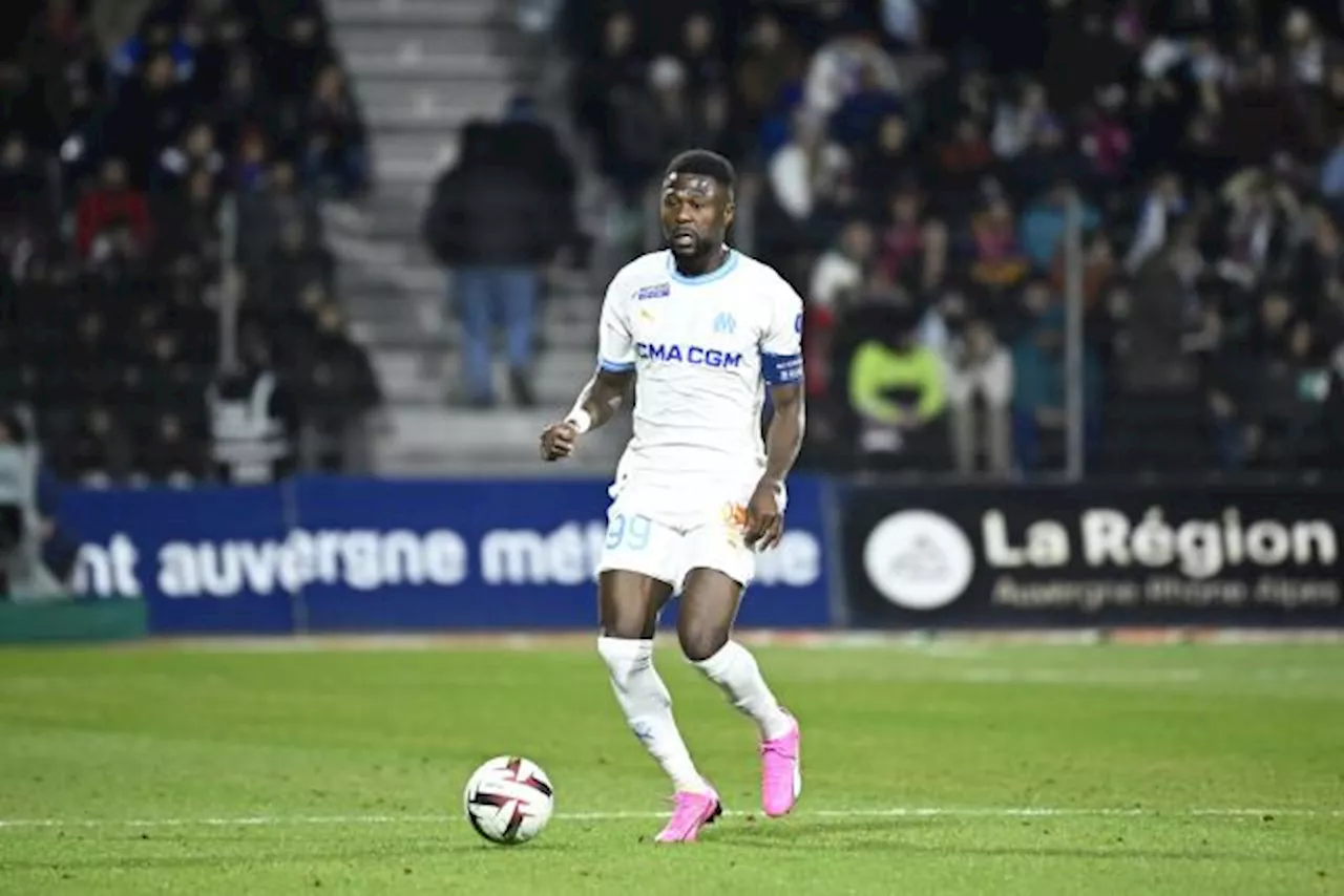 La LFP annule un retrait de salaire qu'avait infligé l'OM à Chancel Mbemba