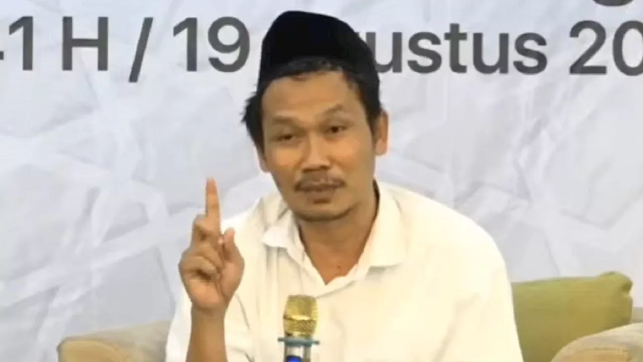 Kocak, Gus Baha akan Cari Malaikat yang Protes saat Allah Menciptakan Nabi Adam AS