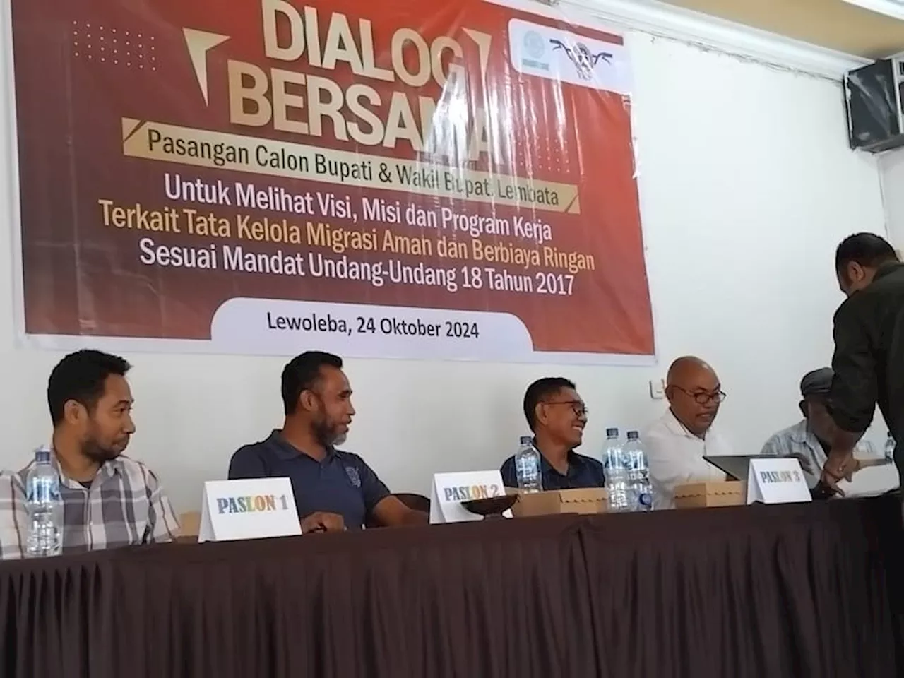 Lima Paslon Bupati-Wakil Bupati Lembata Bahas Gagasan soal Buruh Migran