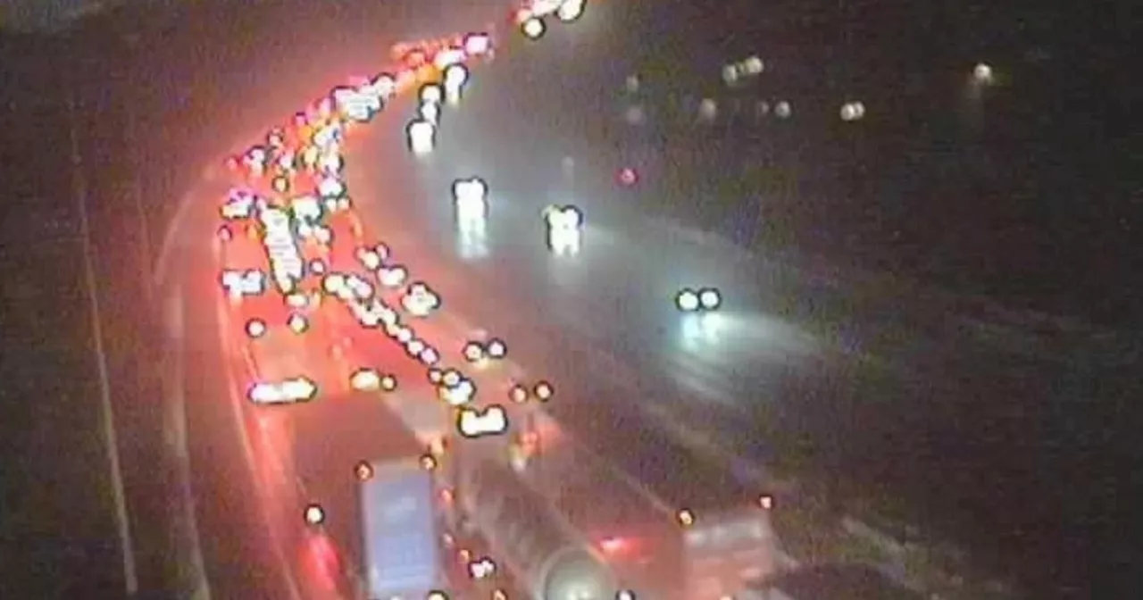 LIVE M6 traffic as drivers told find 'alternative routes' amid motorway closure