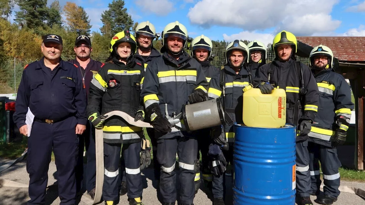 Feuerwehren: Ersten Schritt in Führungsausbildung absolviert