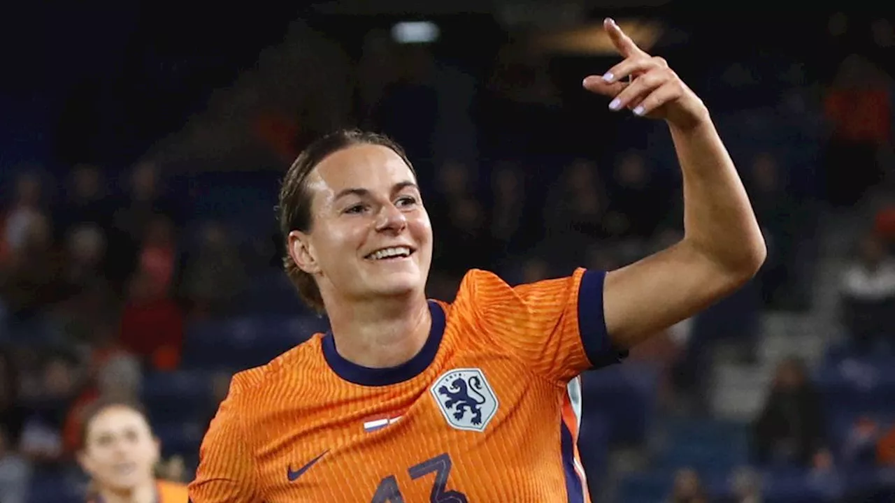 Ruime winst Oranjevrouwen op Indonesië • Hattrick Jansen bij recordzege