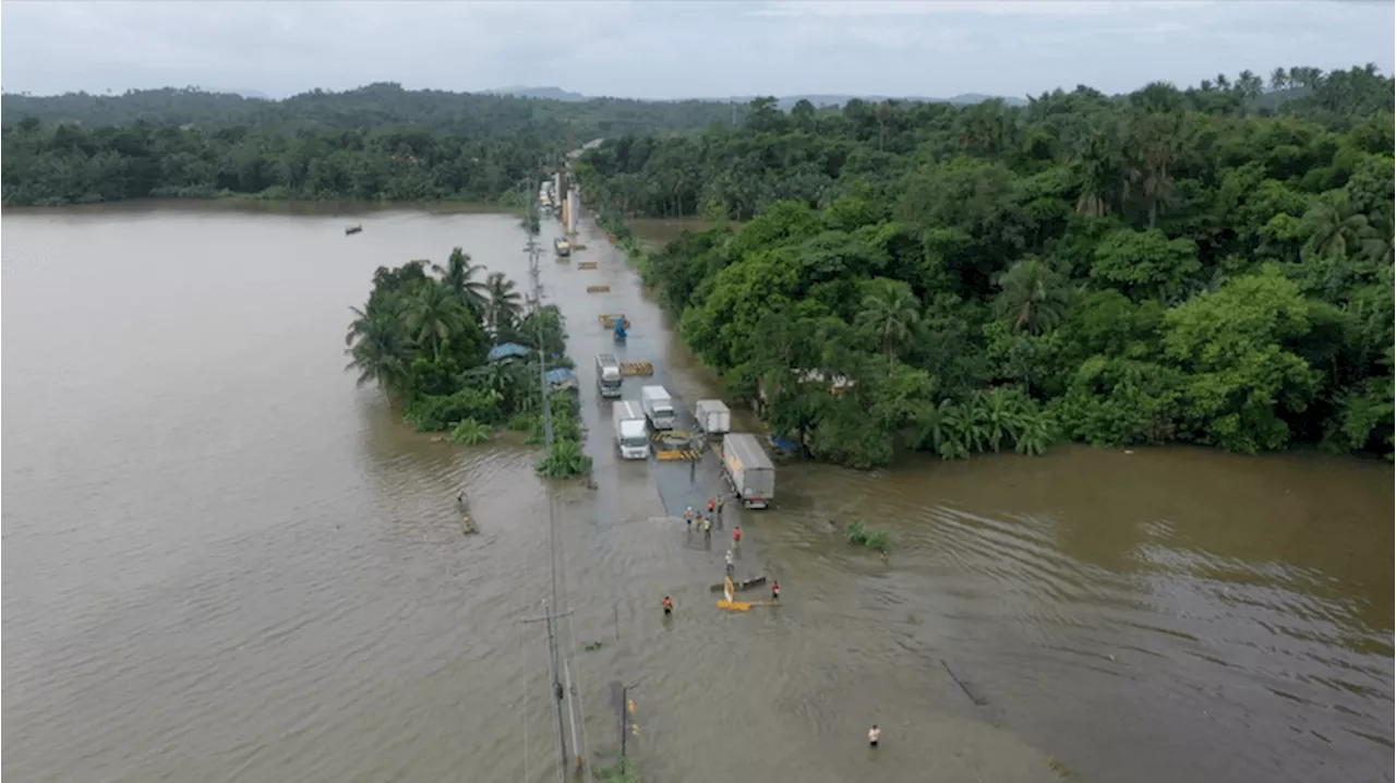 The road to Bicol