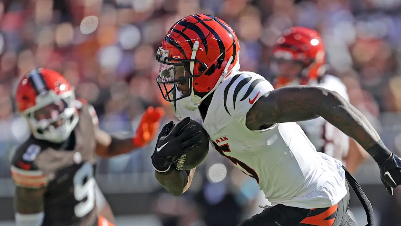 Look: Bengals Star Tee Higgins Added to Injury Report Late Ahead of Eagles Matchup