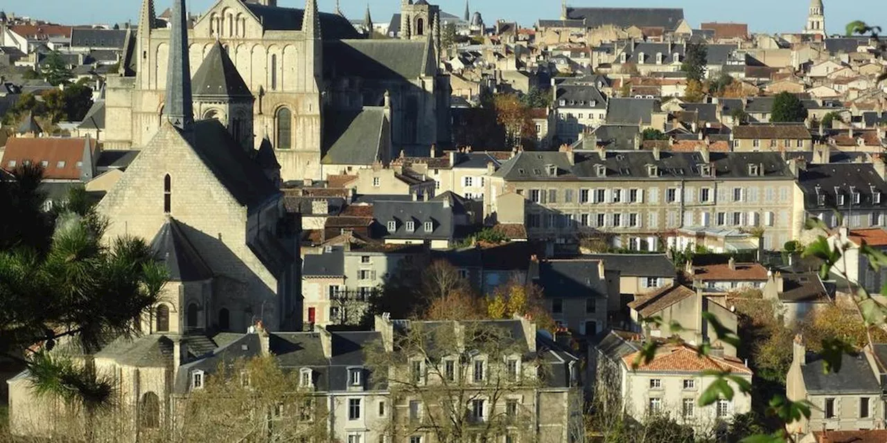 « Apologie du terrorisme » : des rues rebaptisées au nom de leaders du Hamas à Poitiers, la justice saisie