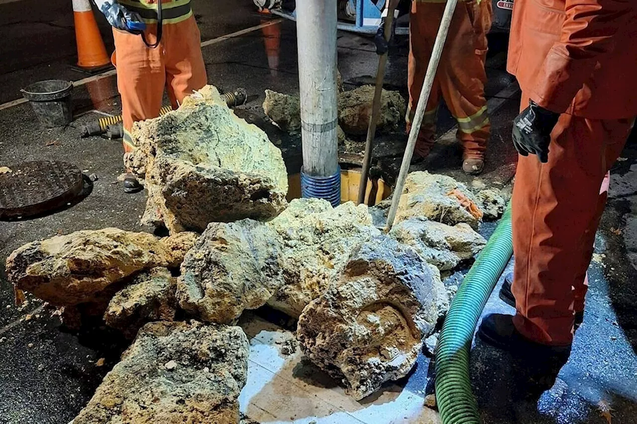 Grease poured down drains create $1M ‘fatberg’ cleanup job in B.C. city