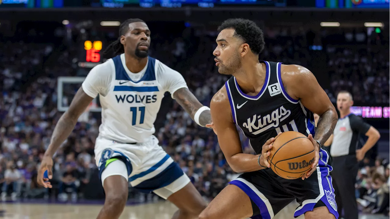 Edwards hits late free throws to lift Timberwolves past Kings