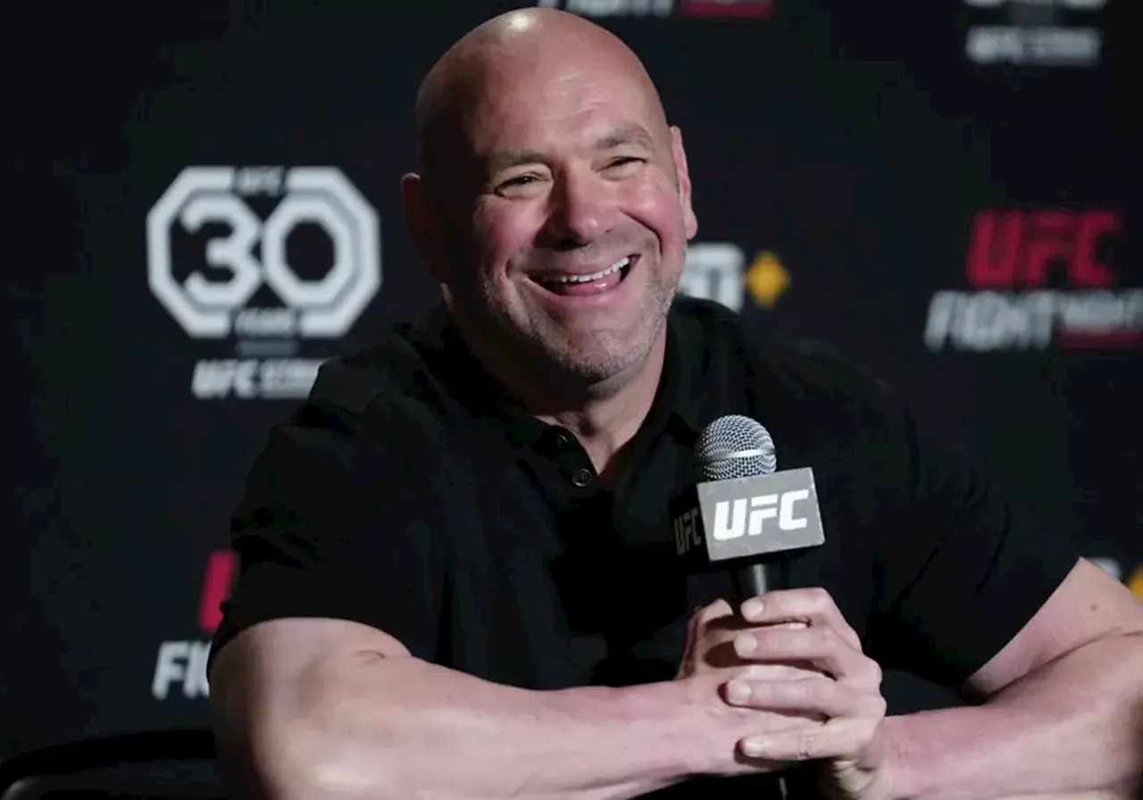 Quién es Dana White, el que entrega el cinturón al ganador del combate