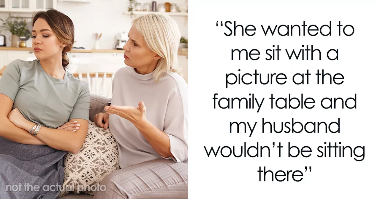 Woman Refuses To Sit Next To Late Husband’s Portrait, Boycotts Wedding Despite Daughter’s Pleas