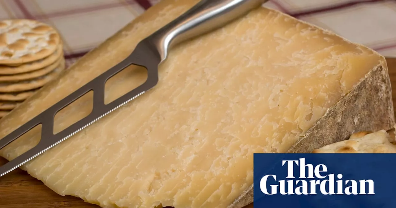 Jamie Oliver asks cheese lovers to help catch thieves behind £300,000 cheddar scam