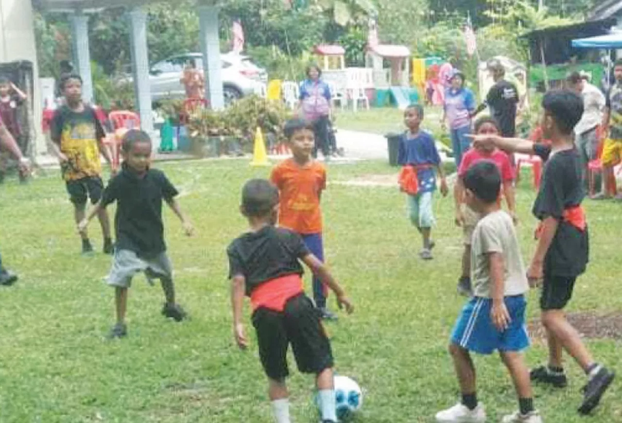 Children’s Day celebration in Kg Tekir