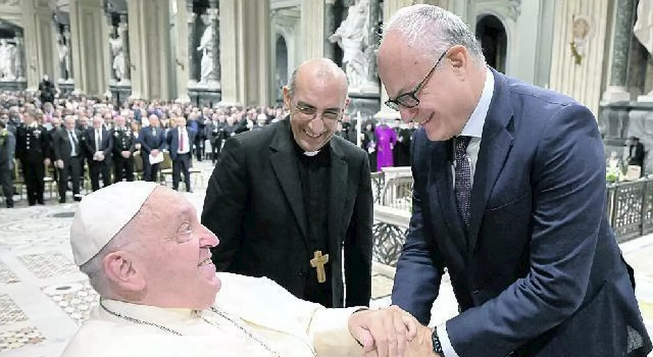 Il monito di papa Francesco: «Roma ritrovi la sua anima», è troppo sprecona, divario tra centro e periferia