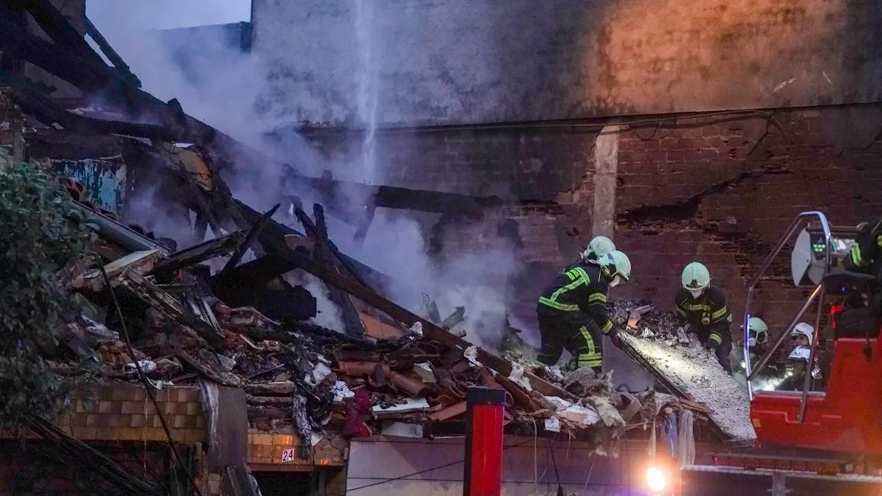 El pánico de los desalojados en el derrumbe de Santander: 'Pensábamos que había una bomba'