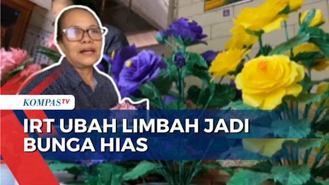 Cerita Ibu Rumah Tangga di Madiun Sulap Limbah Plastik Jadi Bunga Hias