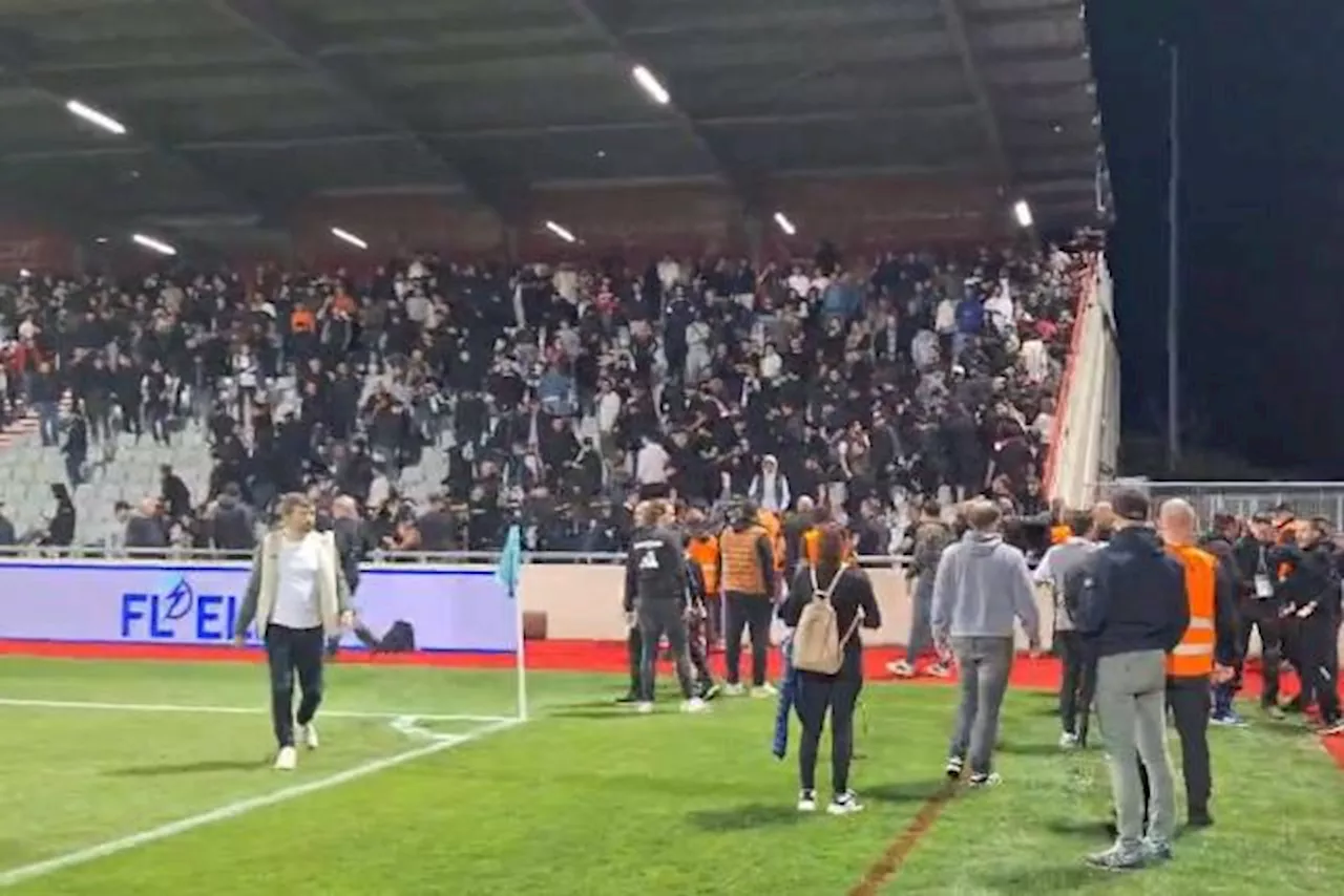 Le derby corse suspendu pour des incidents entre supporters en tribunes