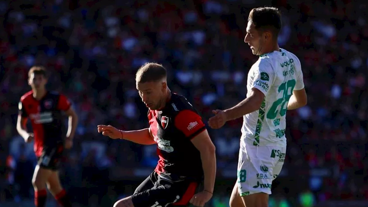 Flojos en sus campañas, Newell's y Sarmiento igualaron 1-1 en Rosario