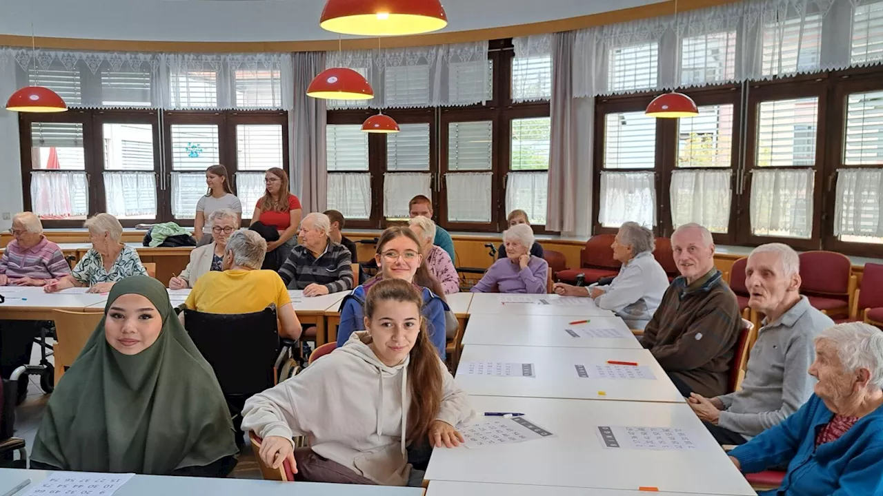 Schüler der Polytechnischen Schule besuchten PBZ Mistelbach