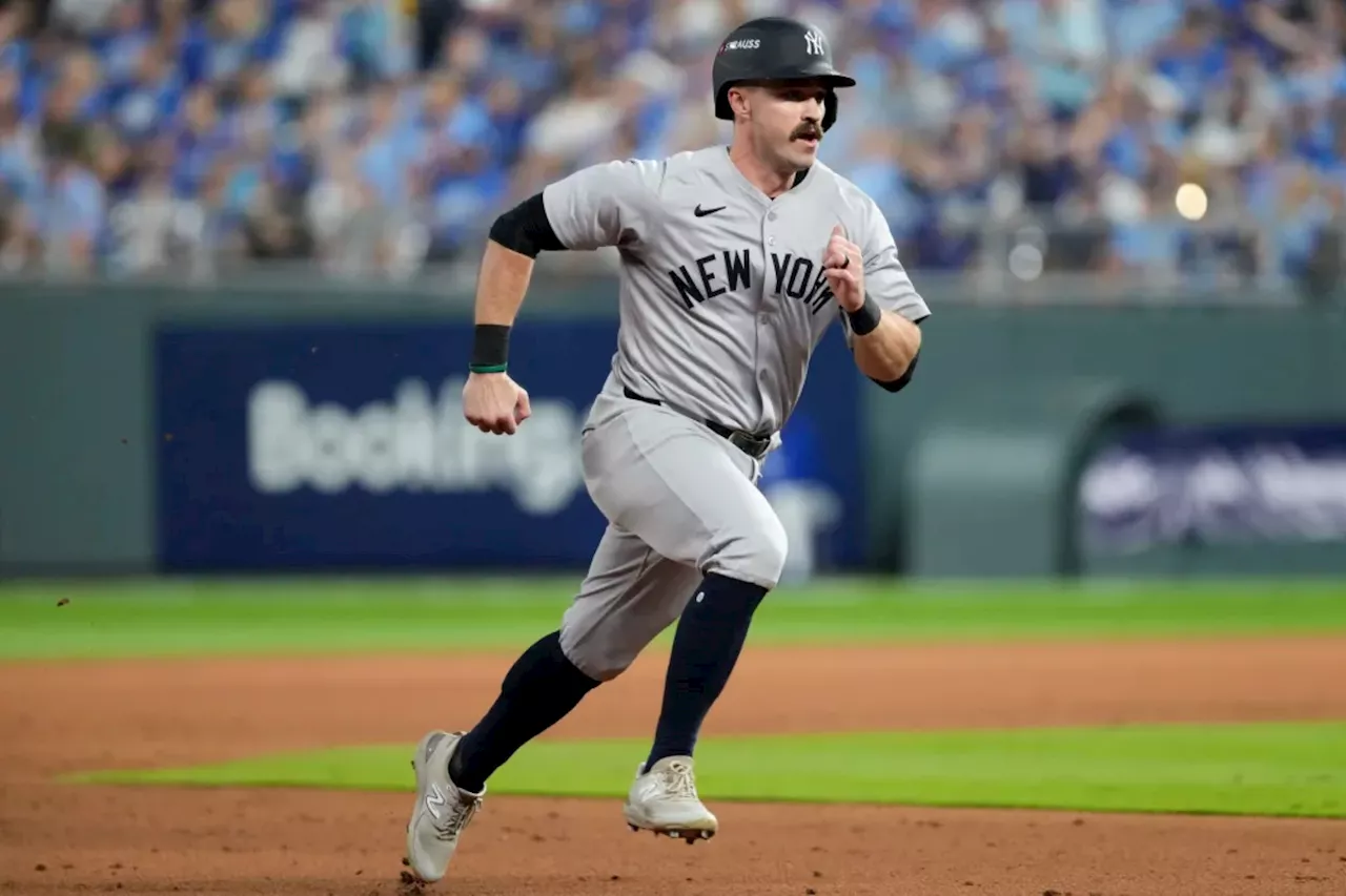 Yankees made risky roster decision after Jon Berti's injury