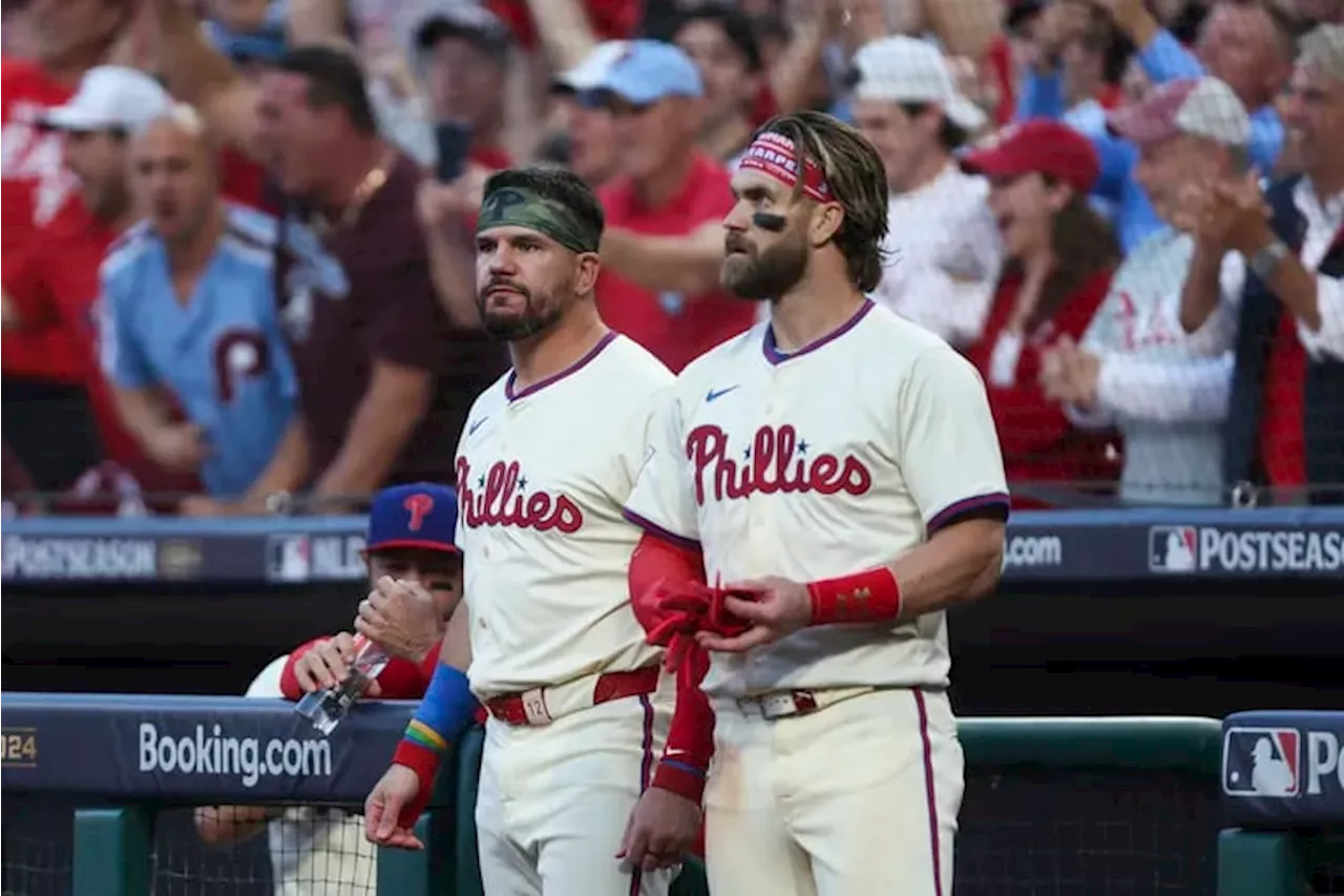 Phillies’ Bryce Harper and Kyle Schwarber attend college game day to watch Big Ten football