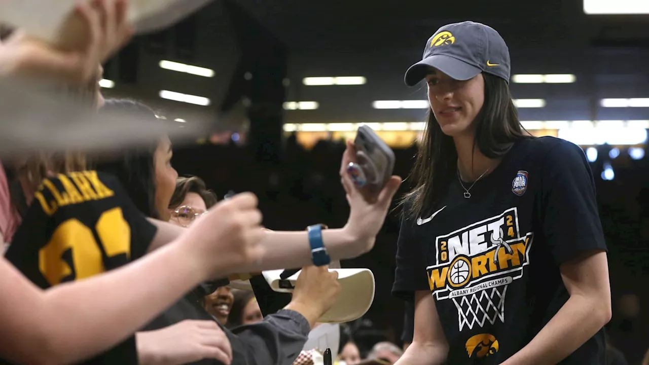 WATCH: Caitlin Clark Makes Appearance At Iowa vs. Northwestern