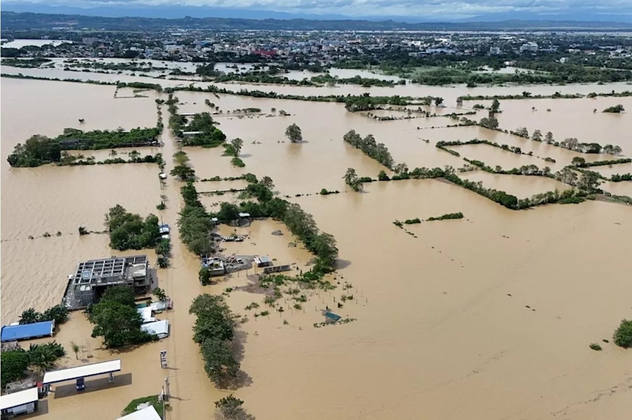 Vietnam to halt flights at four airports as storm Trami nears