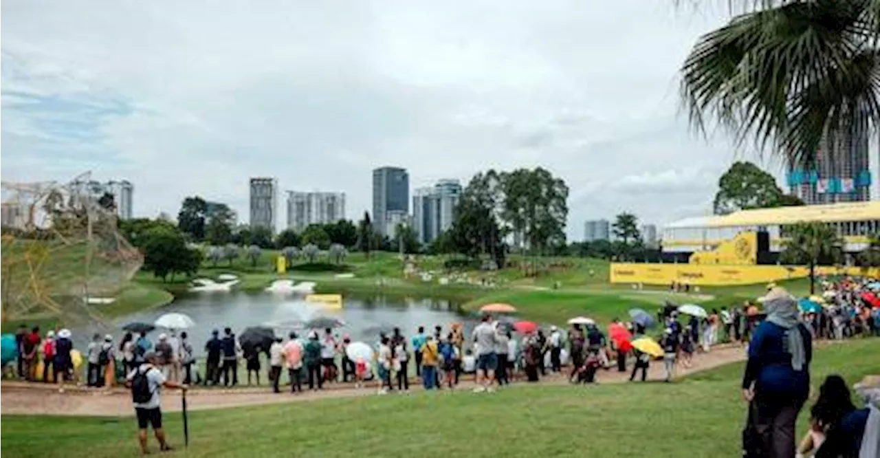 Maybank Championship: Title race heats up with three golfers sharing lead