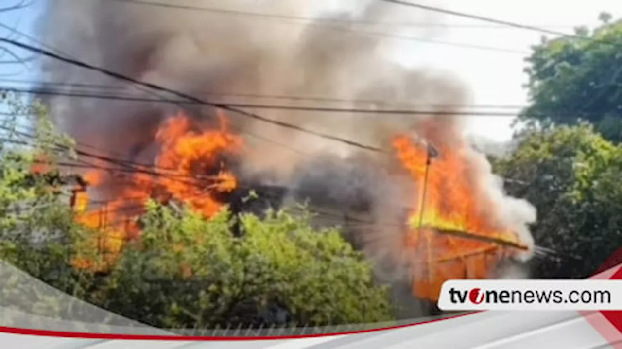 Rumah Warga di Gambir Ludes Terbakar Disebabkan Benda Ini, 85 Petugas Damkar Diterjunkan