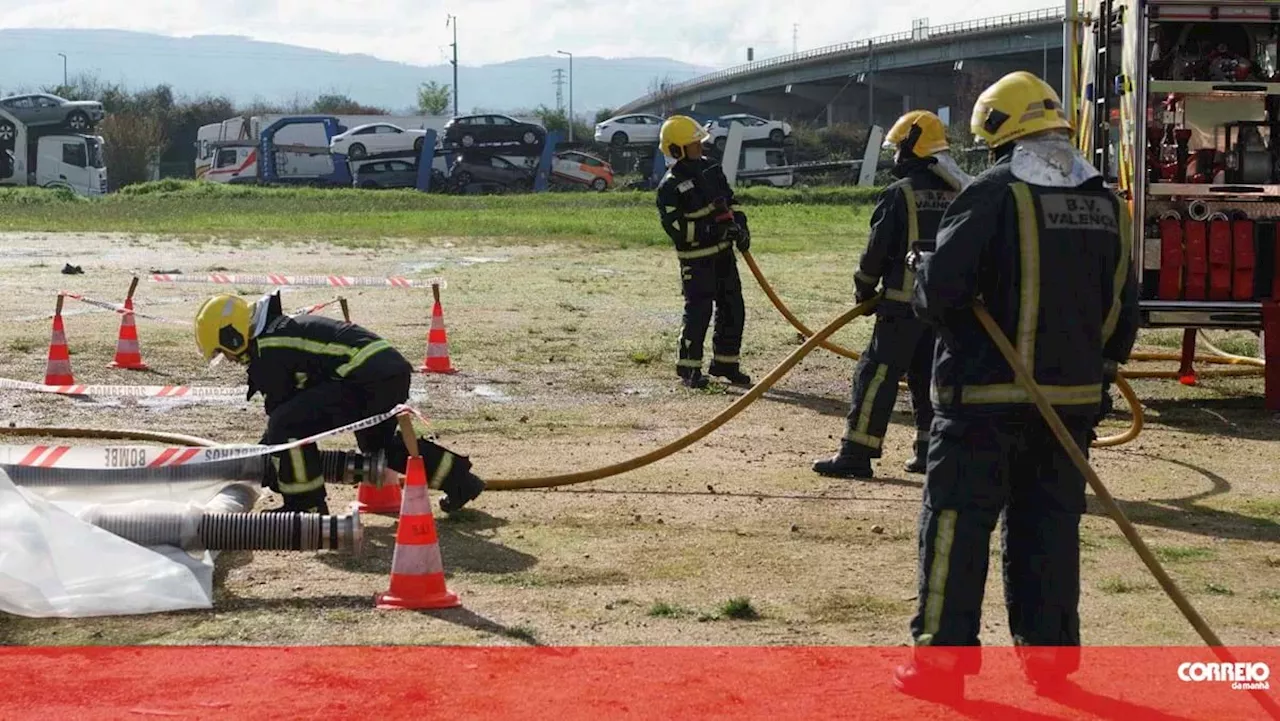 Simulacro de acidente com matérias perigosas em Valença