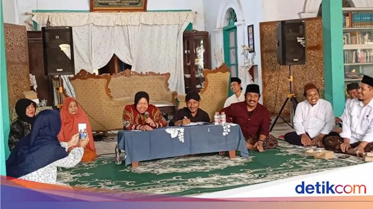 Risma Tawarkan Program Kewirausahaan Saat Safari Ponpes di Tulungagung