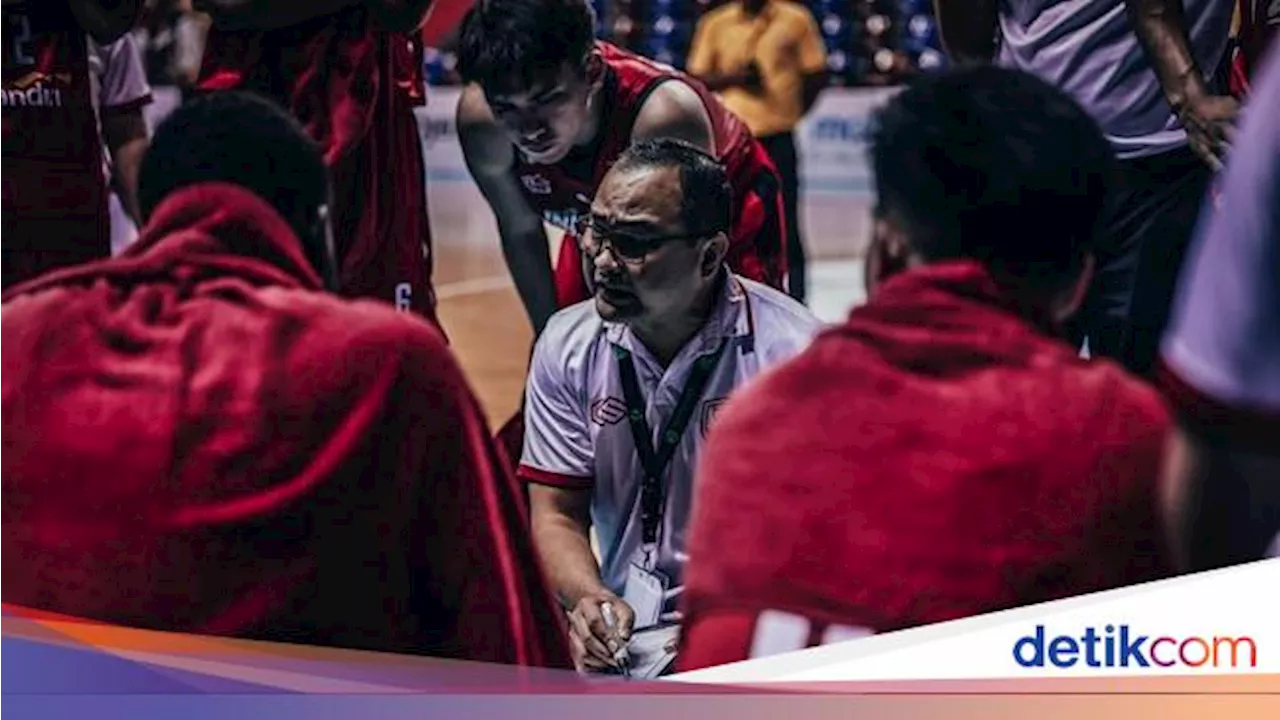 Johannis Winar Kini Jadi Pelatih Kepala Timnas Basket Putra Indonesia