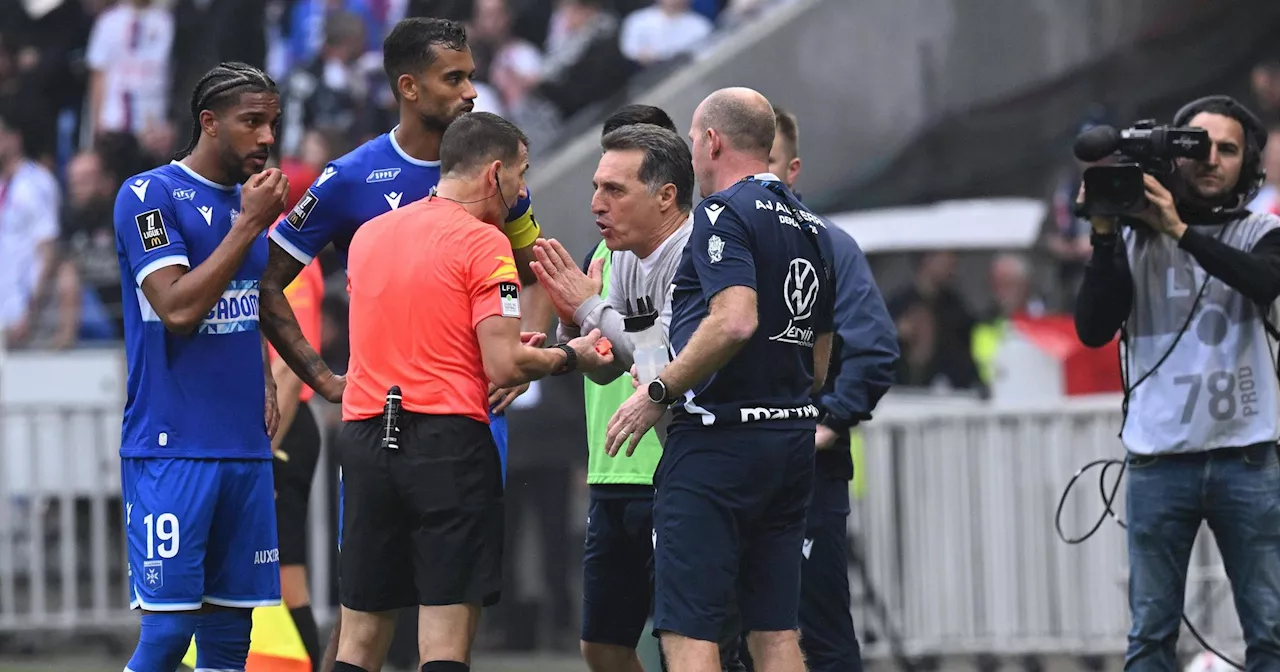 Penalty litigieux et réserve technique : que s'est-il passé lors d'Olympique Lyonnais - AJ Auxerre ?