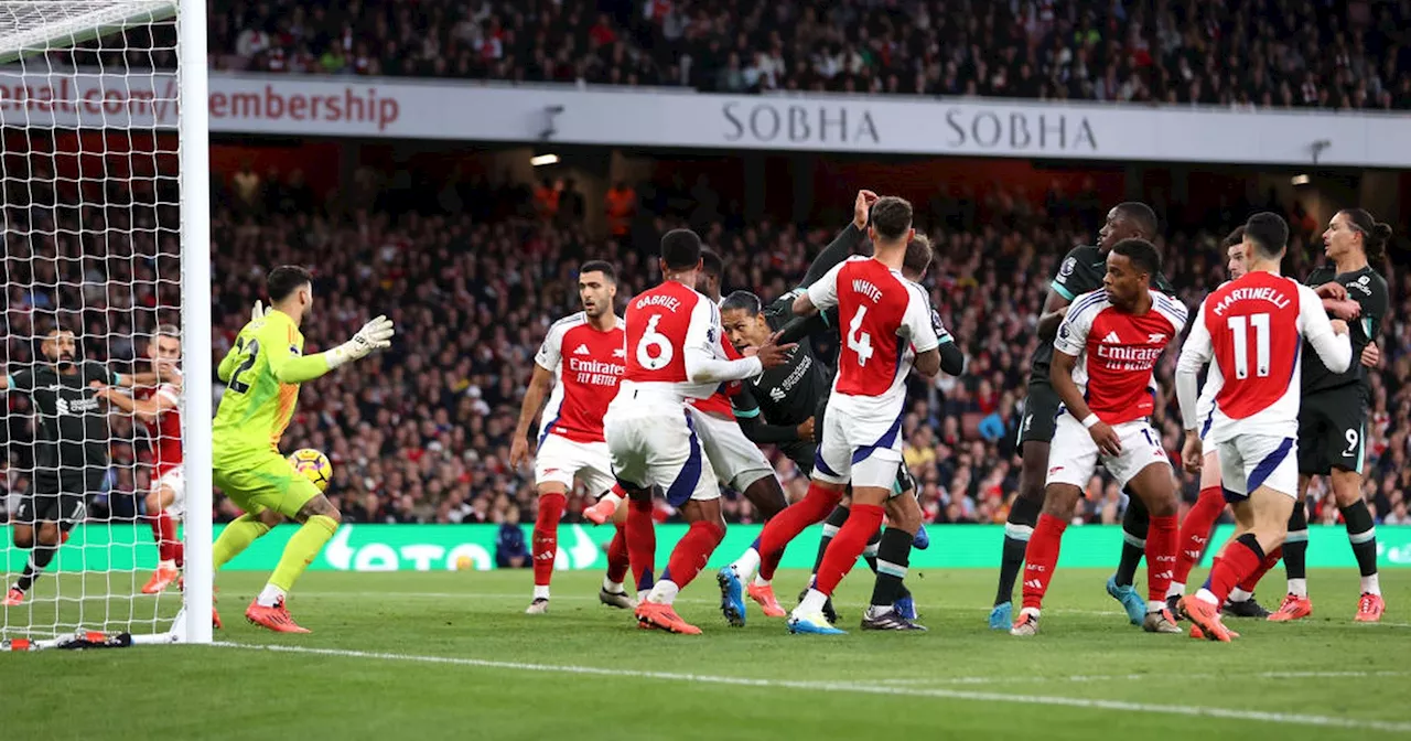 Arsenal-Liverpool 2-2: gol di Saka, Van Dijk, Merino e Salah. Manchester City da solo in testa alla classifica