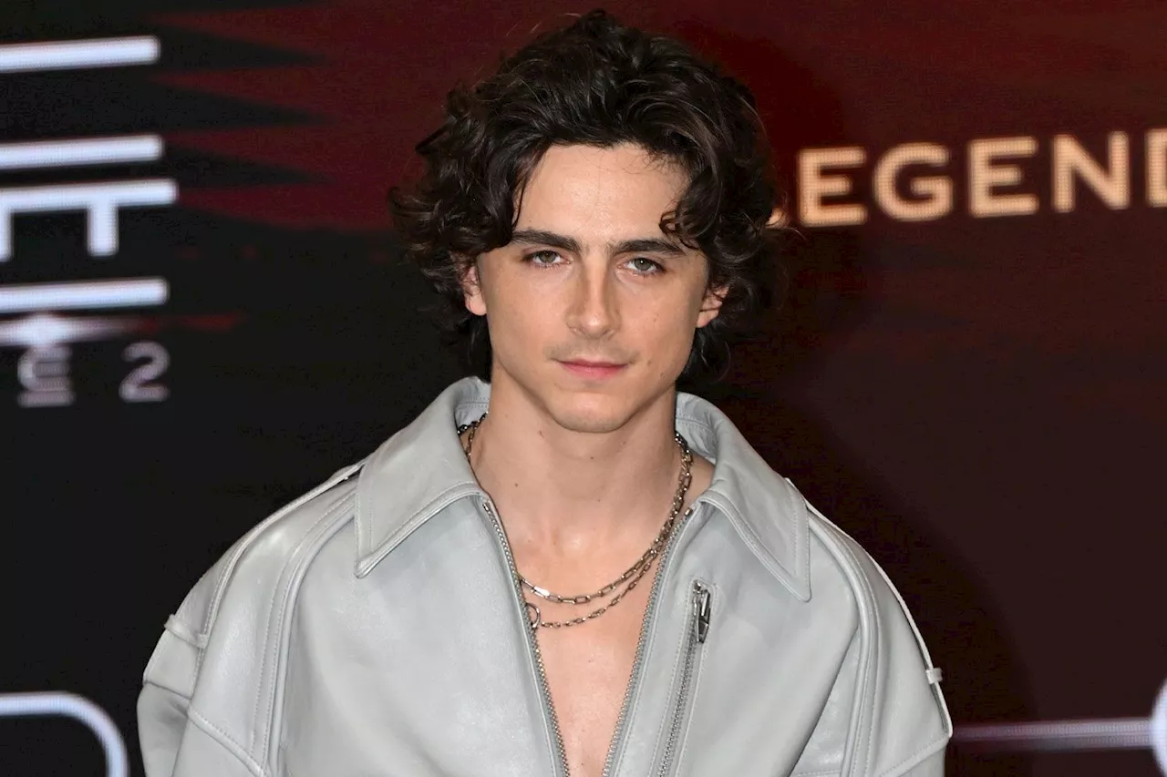 Watch Timothée Chalamet crash a Timothée Chalamet look-alike contest in NYC