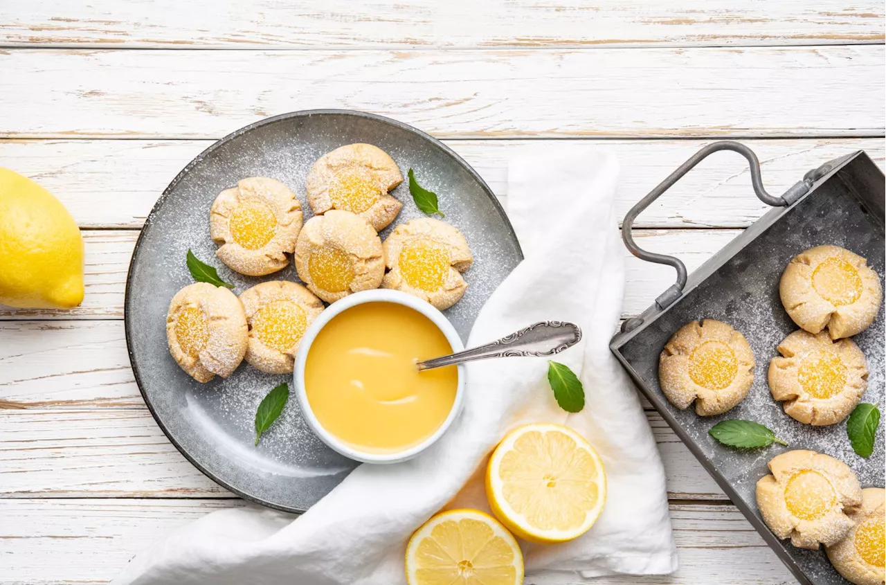 Perfekt für die Vorweihnachtszeit: Zitronenplätzchen mit selbstgemachtem Lemon Curd