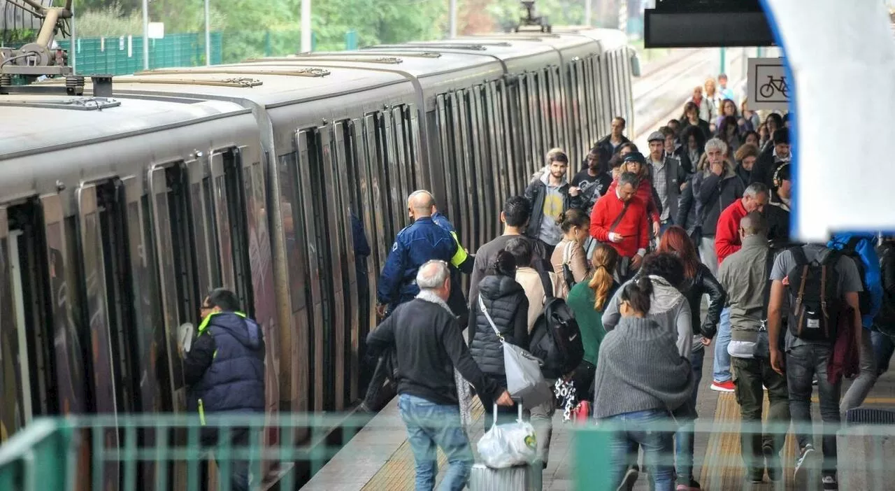 Roma-Lido, arrivano tre nuovi treni: la luce in fondo al tunnel per la linea