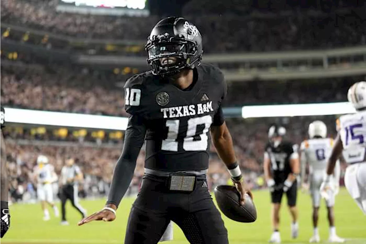 AP Top 25: Texas A&M enters top 10, Texas slips after close win at Vanderbilt