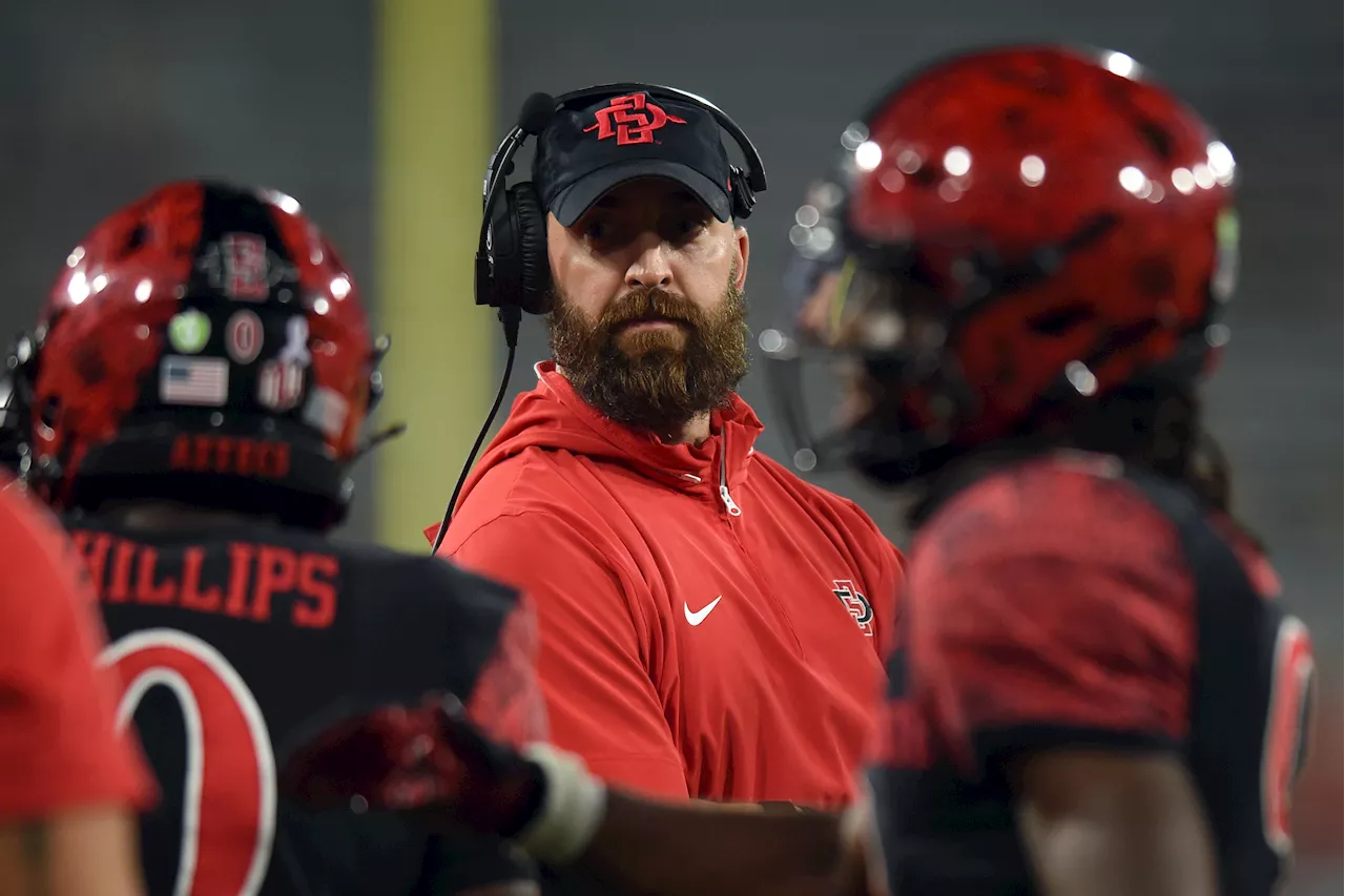 Aztecs give up 4th quarter lead in loss to Washington State