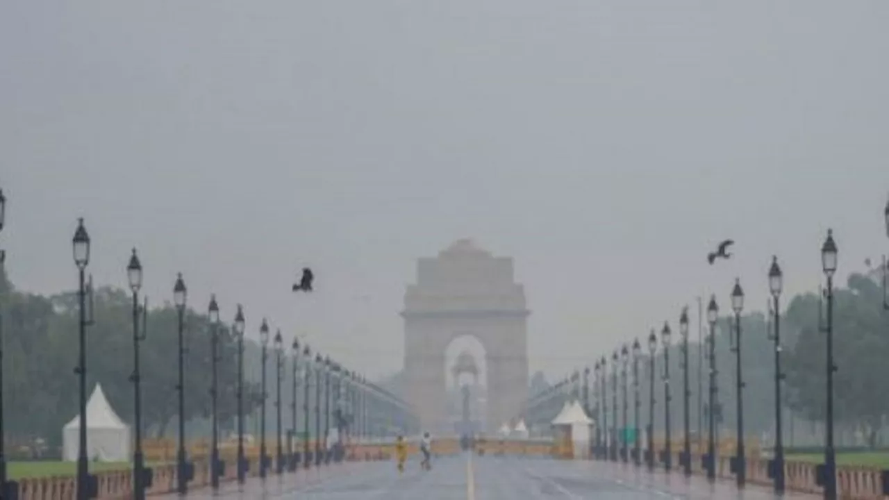 Weather Update: दिल्ली-एनसीआर में छाई धुंध, ओडिशा और केरल में बारिश के आसार, जानें कैसा रहेगा मौसम